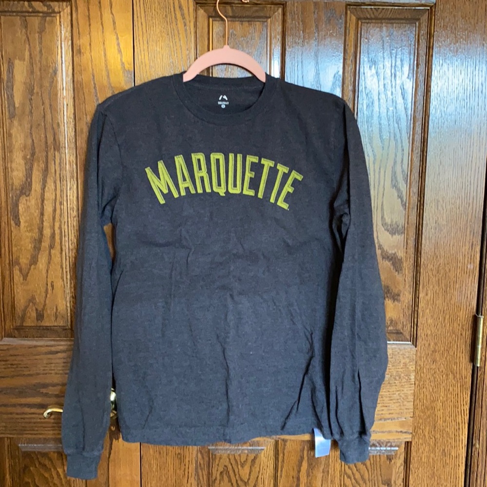 Gray Marquette Long Sleeve Shirt Size Small